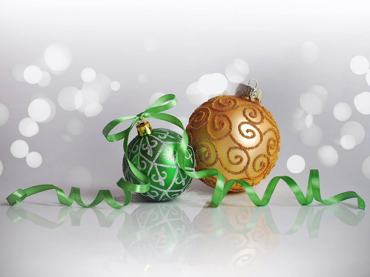christmas-decorations-1816478-1280